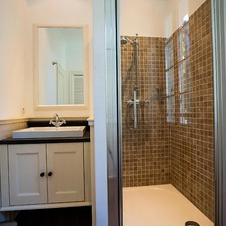 Casa Tropez ヴィラ サントロペ